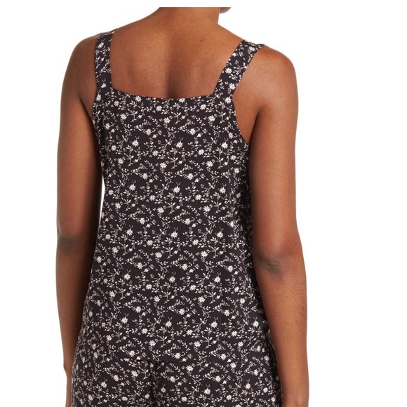 BOBEAU Front Tie Ruffle Button Tank - Picture 2 of 11